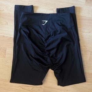 NWOT Gymshark Black Scrunch-Back High Waist Performance Leggings